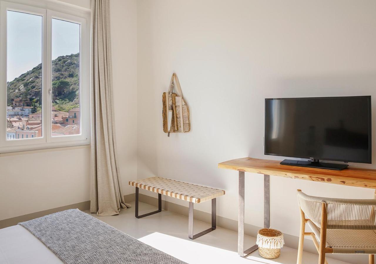 Hotel La Guardia 4*